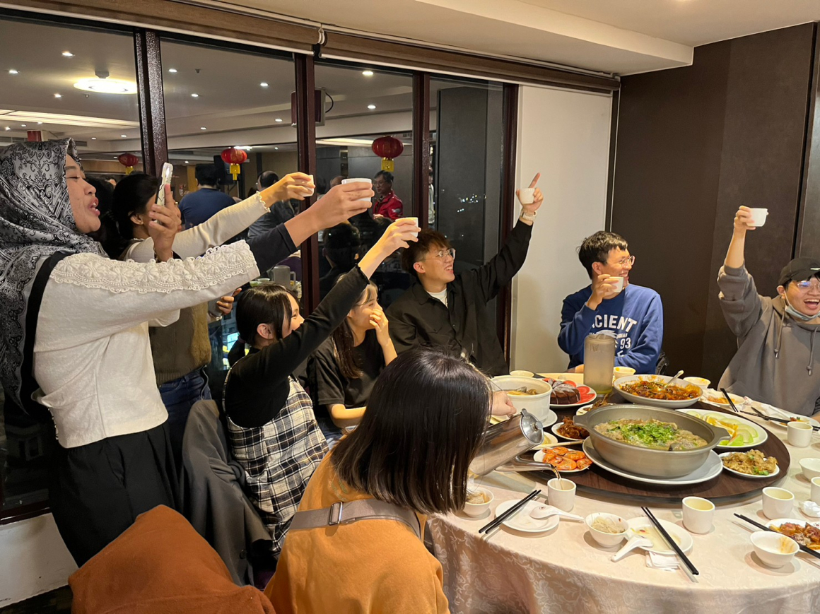 5.開心吃飯 (10)